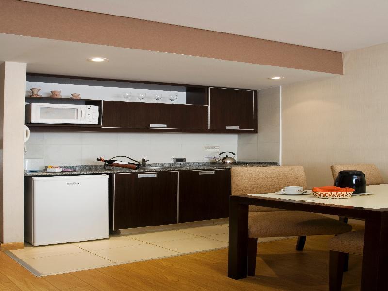 Uriburu 1756 By Ayres Apartments Recoleta Buenos Aires Exterior photo